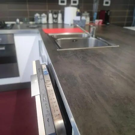 Modern Open Space Industrial-area Certosa Apartment *